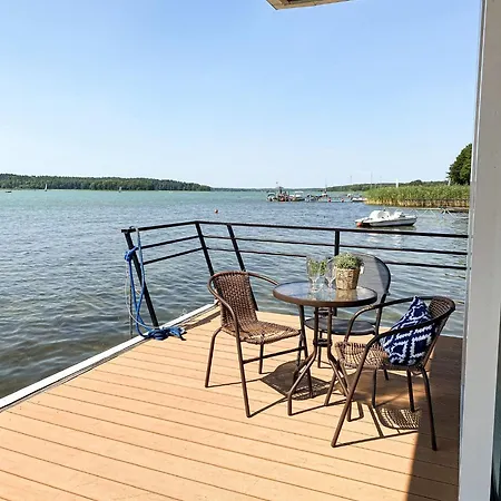 Na Wodzie بوتيل هاجوكوفه