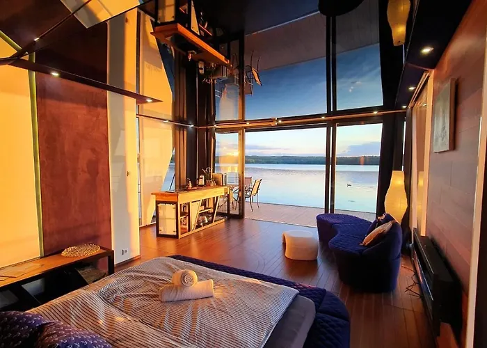 Na Wodzie Charzykowy